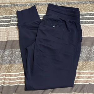 Old navy jogger